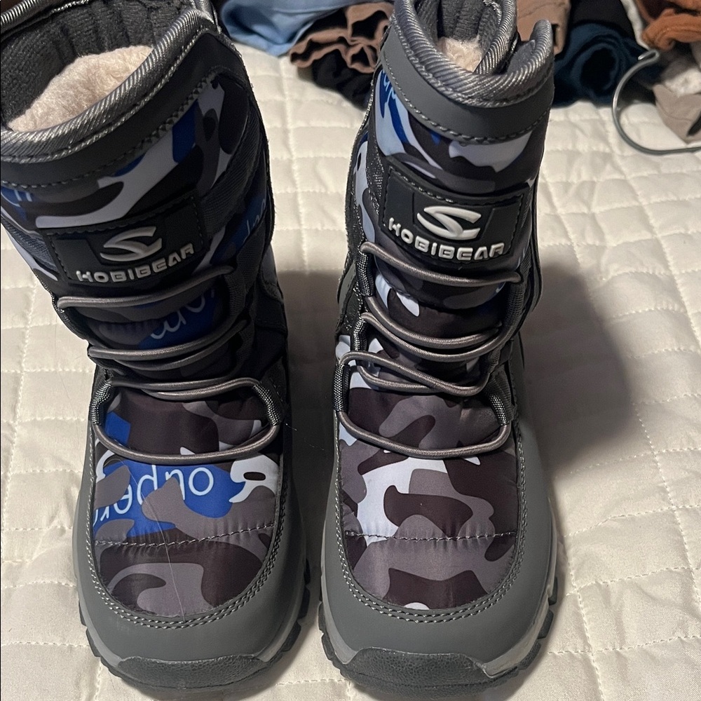Kids Camouflage Winter Boots - Gray and Blue